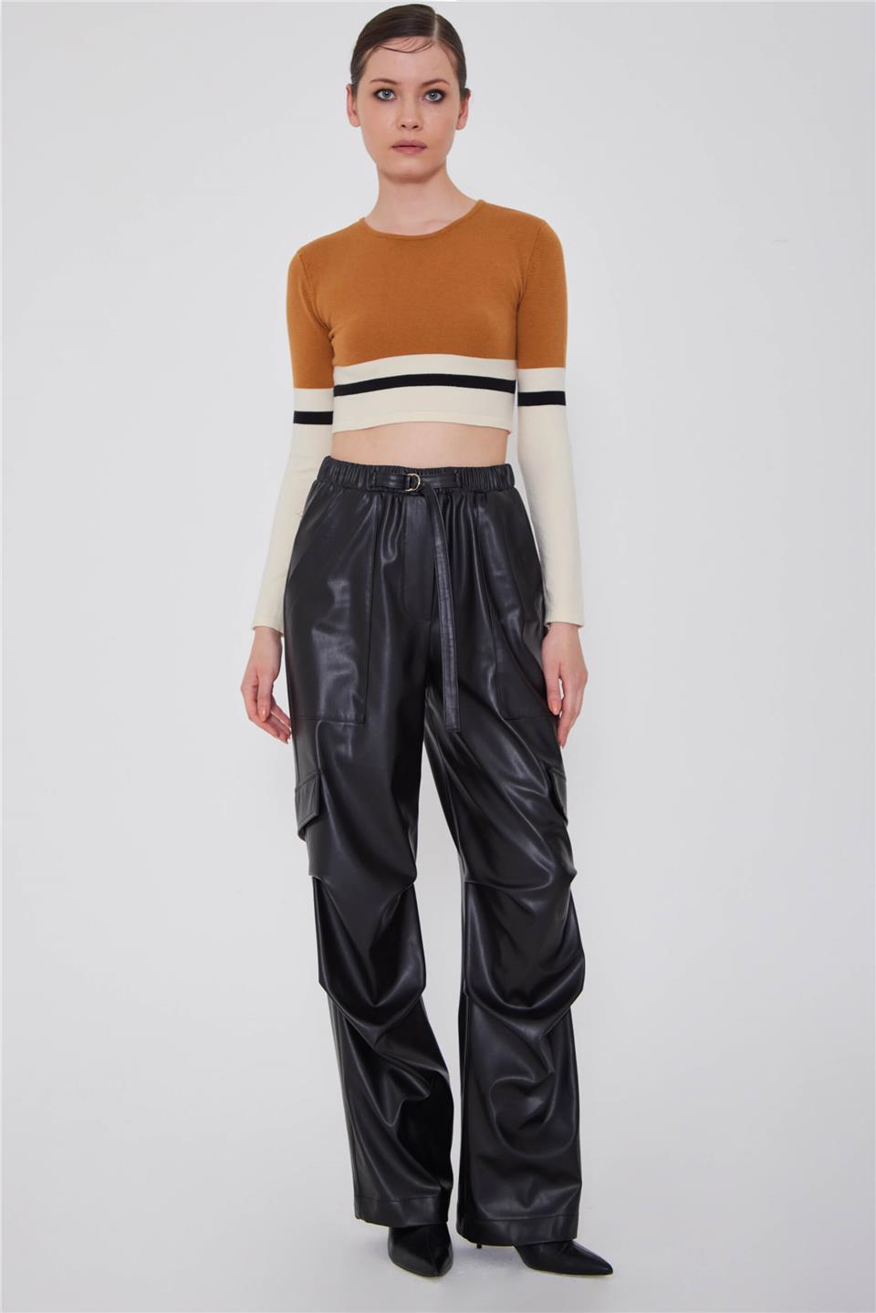 crop top ταμπα ασπρο μαυρο 1 crop top ταμπα ασπρο μαυρο 1